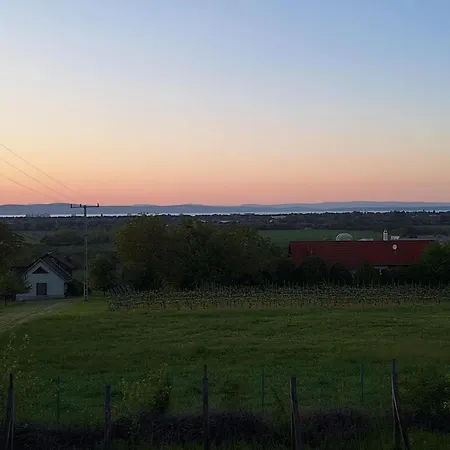 Chill Out Nyaralohaz Feriehus